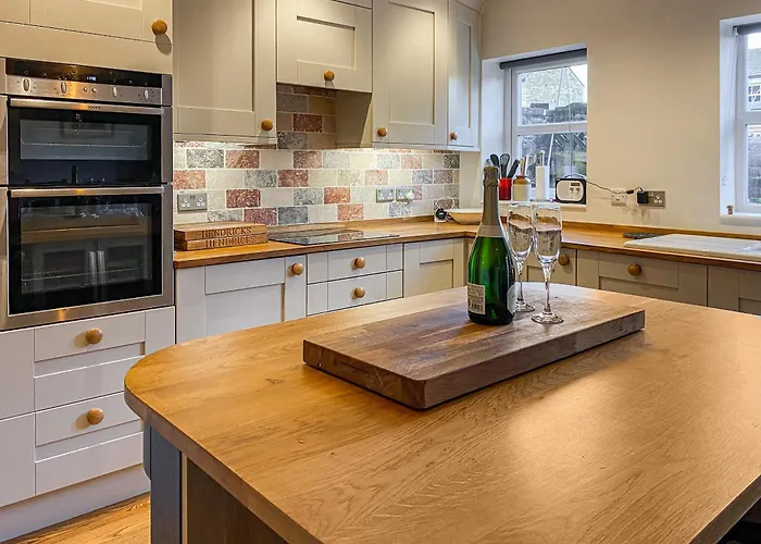 Hendricks * West Witton